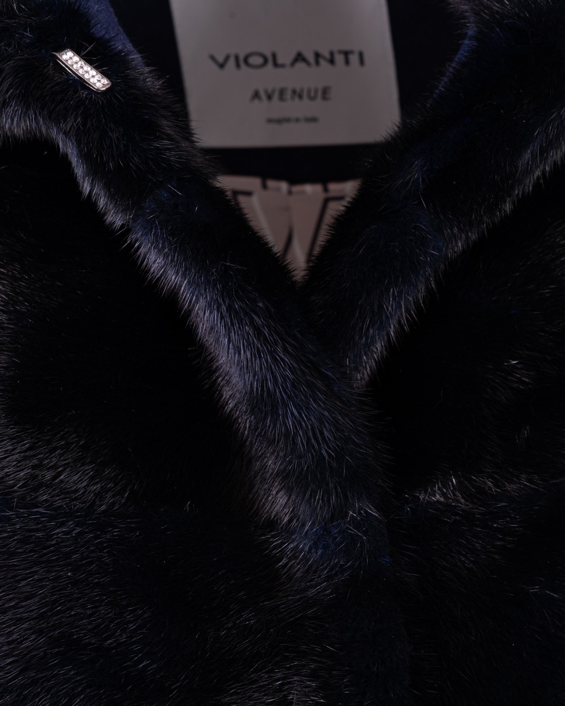 shop VIOLANTI Saldi Pelliccia: Violanti pelliccia con cappuccio.
Maniche lunghe.
Cappuccio.
Tasche laterali.
Chiusura nascosta.
Vestibilità regolare.
Composizione: 100% visone.
Fabbricato in Italia.. VL209 5600-568 number 9084851
